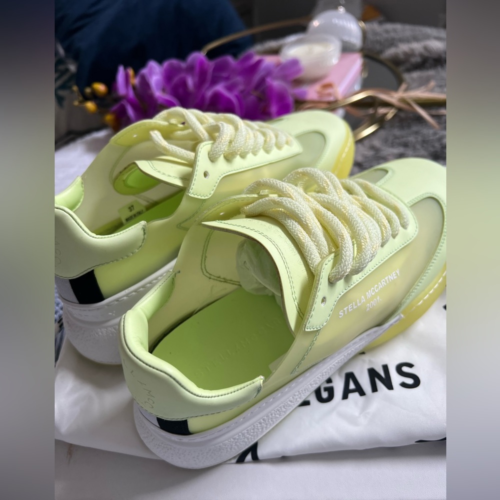 STELLA MCCARTNEY NEON LOOP LOW TOP SNEAKERS